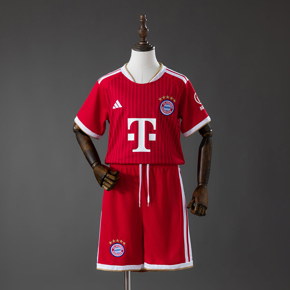 Kit Enfant Bayern 26/27