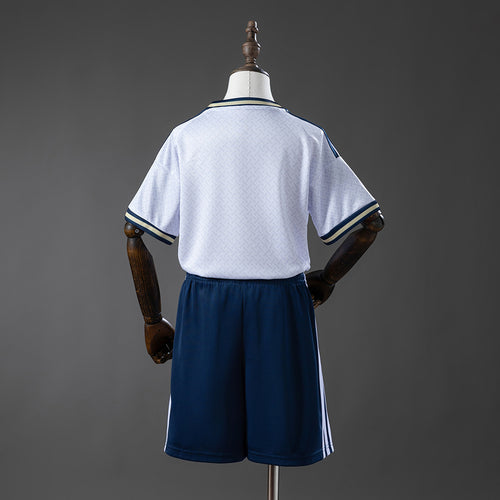 Kit Enfant Italie 26/27
