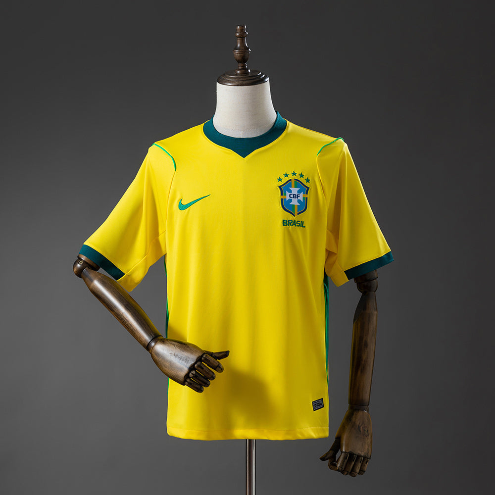 Maillot Brésil Domicile 26/27